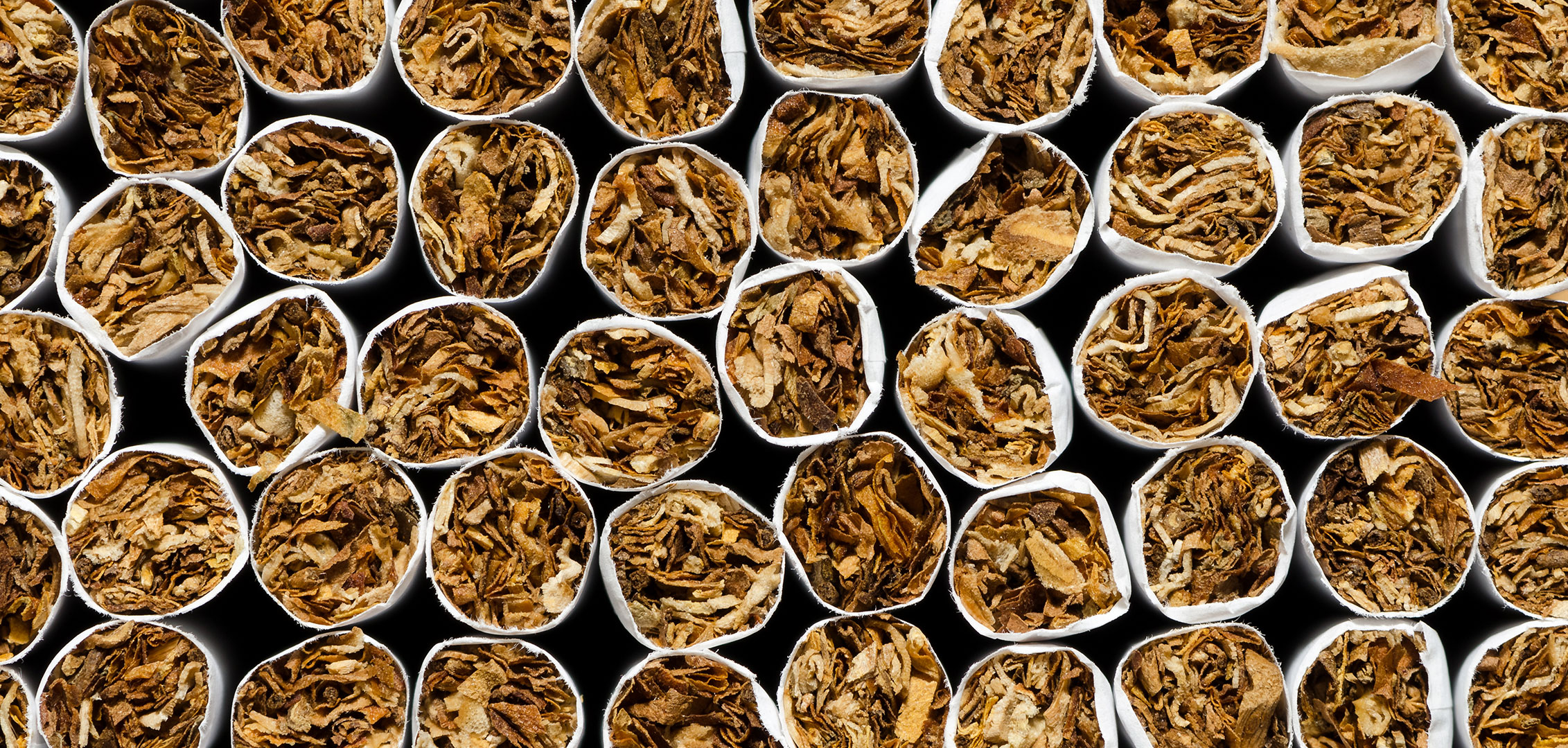 “Pandemia do cigarro” agrava Covid-19 e aprofunda rombo nos cofres públicos